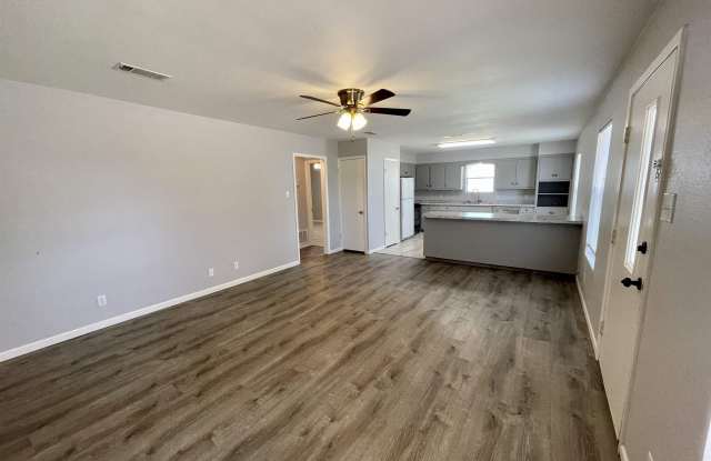 103 E Granite Gallery 2