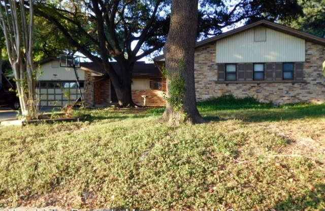 6219 Rue Sophie St. - 6219 Rue Sophie Street, Leon Valley, TX 78238