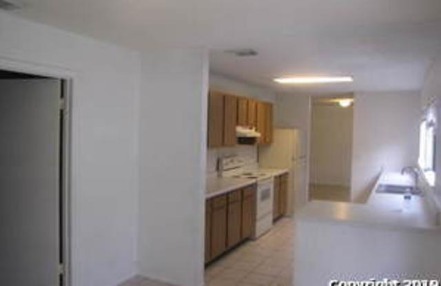 11304 Candle Park Gallery 4