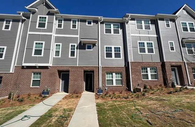 2027 Tears Ln Charlotte, NC 28217 - 1 photos photos 2027 Tears Ln Charlotte, NC 28217 - 1 photos photos