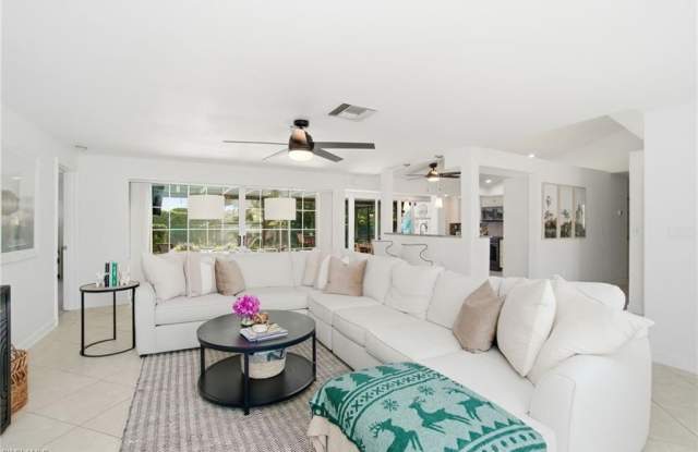 560 Cypress Way E Gallery 1