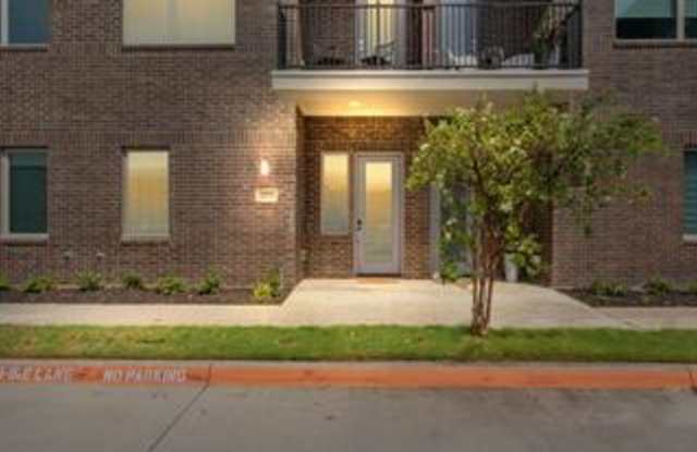 2513 Vintage Place Circle Gallery 2