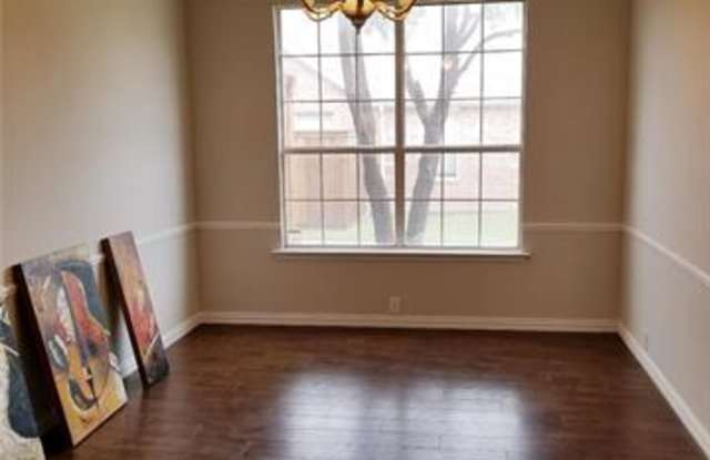 11202 Raveneaux Drive Gallery 4