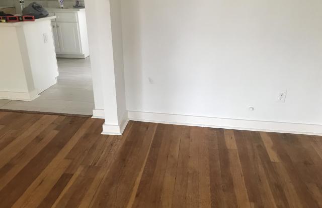 147 Larchmont Drive Gallery 4