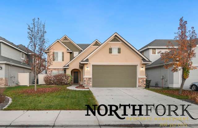 Stunning Meridian Home - 4440 North Kilee Avenue, Meridian, ID 83646
