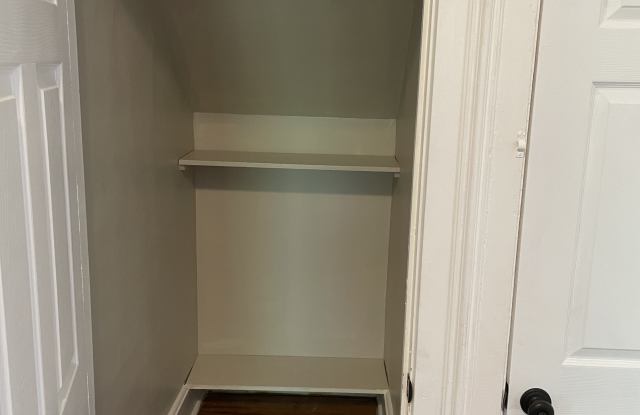 322 West Center Street - 3 photos photos
