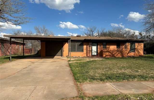 717 S La Salle Drive photos photos