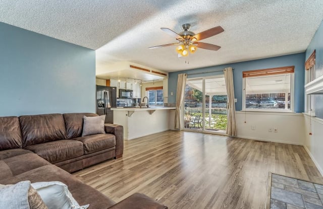 7276 S Pierson St - 7276 South Pierson Street, Ken Caryl, CO 80127