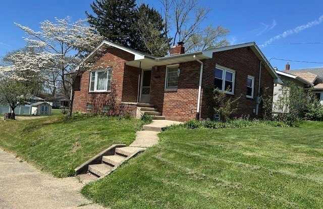 1185 Belleview Avenue photos photos