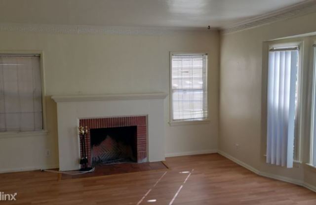 4138 S Victoria Ave Gallery 2