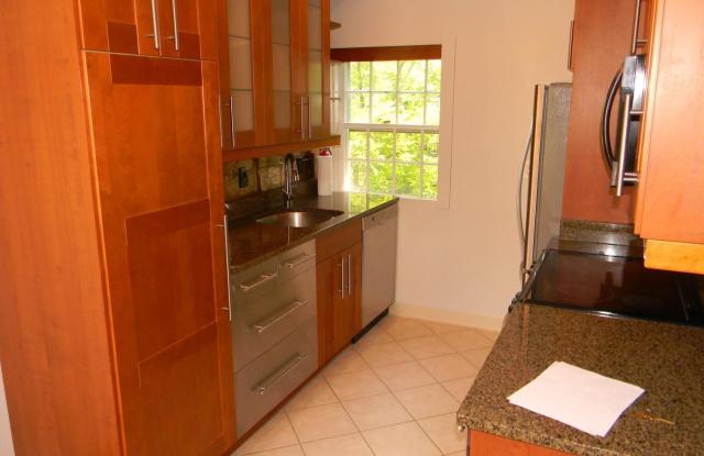 This Loft unit is unlike anything you have ever seen in McLean Gardens. Gallery 3