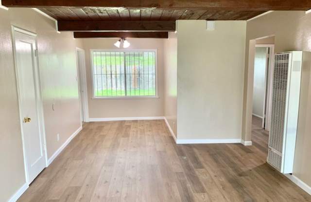 Great 3 bed 1 bath House in Richmond with Garage - COMING SOON !! Gallery 4