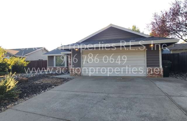 West Roseville Single Story Across from Park  Schools 3 bedroom 2 bath, new flooring updated kitchen - 2294 Americana Drive, Roseville, CA 95747