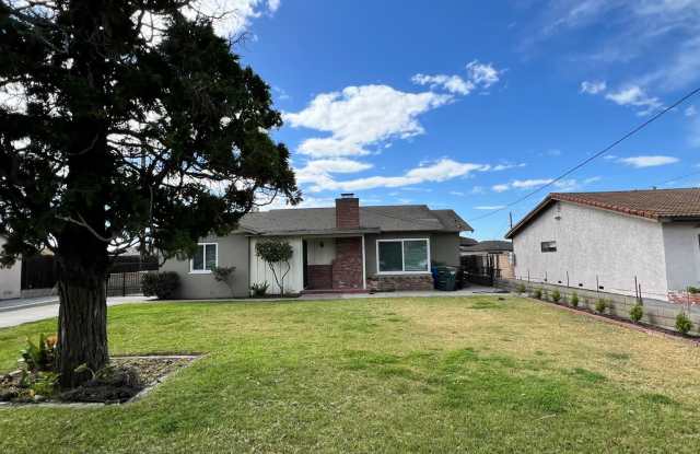Clean & Sharp 3 bed, 2 bath home in Azusa photos photos