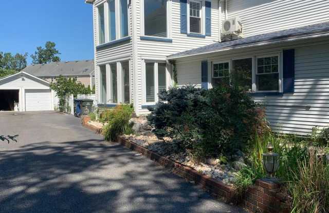 421 W Lincoln Avenue photos photos