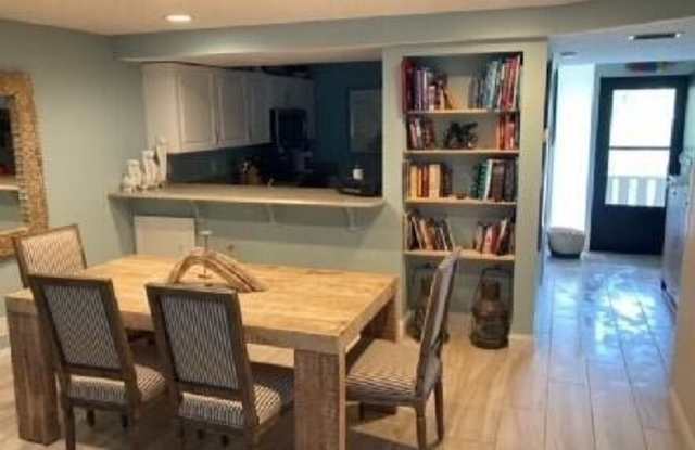 1456 NE Ocean Boulevard Gallery 4