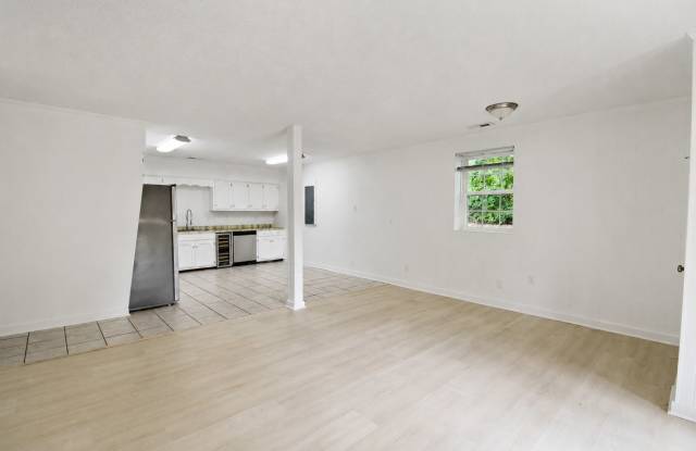 3-Bedroom Basement Home with Spacious Yard Gallery 3