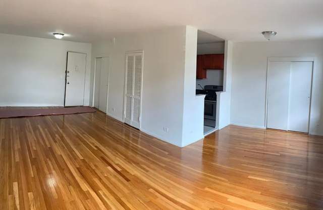 2121 Paulding Ave photos photos