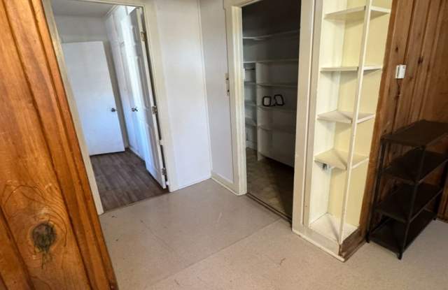 Cute older home in Yerington with an enclosed porch, includes W/D, Fridge and Range Gallery 3