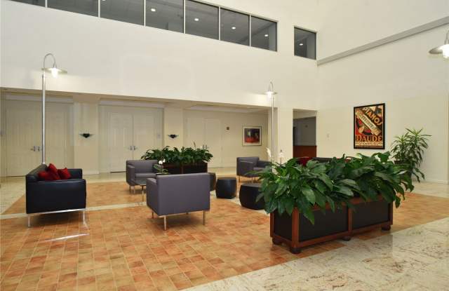 100 Harbor View Drive Gallery 4