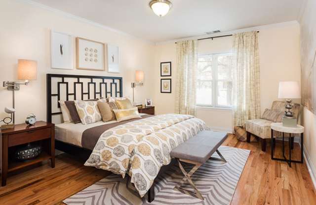 $3,085 | Spacious 1-Bedroom, 1-Bath Apartment with Fitness Center & Utilities Included - 89 Gerry Road, Brookline, MA 02467
