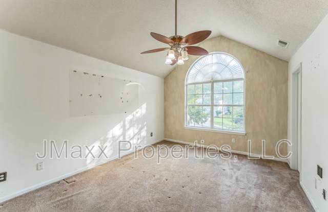 2945 Highland Hill Pkwy photos photos