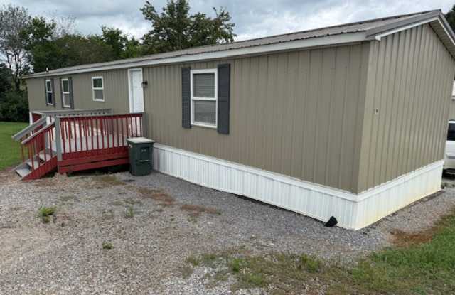 Greenback 37742 - 3 bed 2 bath mobile home - call Troy Adams 865-233-6949 photos photos