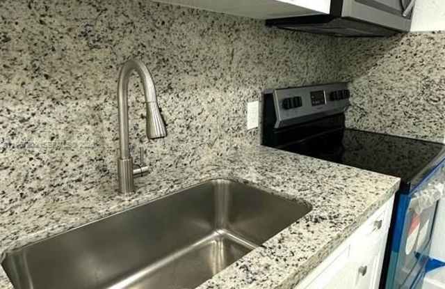 1770 NW 19th Ter photos photos