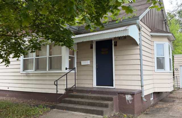 Beautifully Updated 3-Bedroom Home on the North Side Gallery 1
