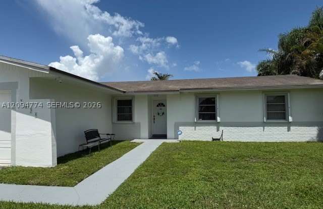 7235 SW 131st Ave Gallery 1