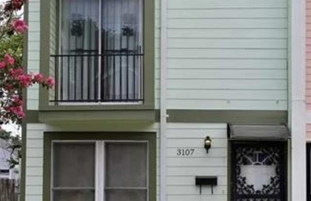 3107 CARONDELET Street Gallery 1