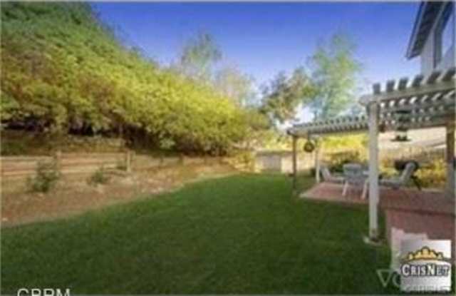 2196 Summerpark Court Gallery 3