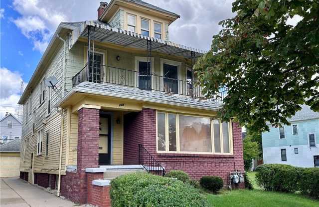 248 Loring Avenue Gallery 1