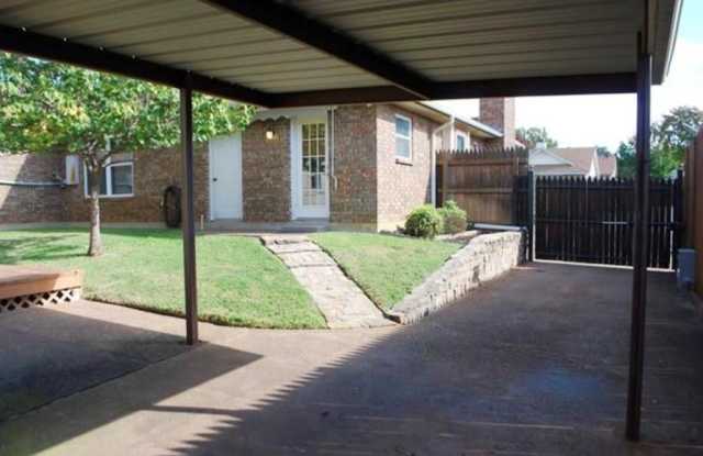 3003 Timothy Lane Gallery 2