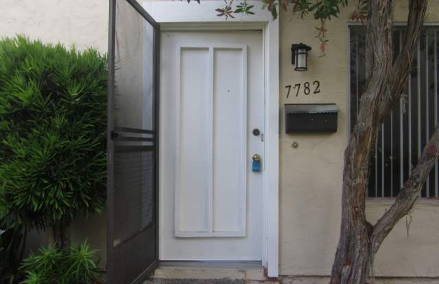 Move in Special! 7782 Camino Glorita- Availalble for Move-In - 7782 Camino Glorita, San Diego, CA 92122 Move in Special! 7782 Camino Glorita- Availalble for Move-In - 7782 Camino Glorita, San Diego, CA 92122