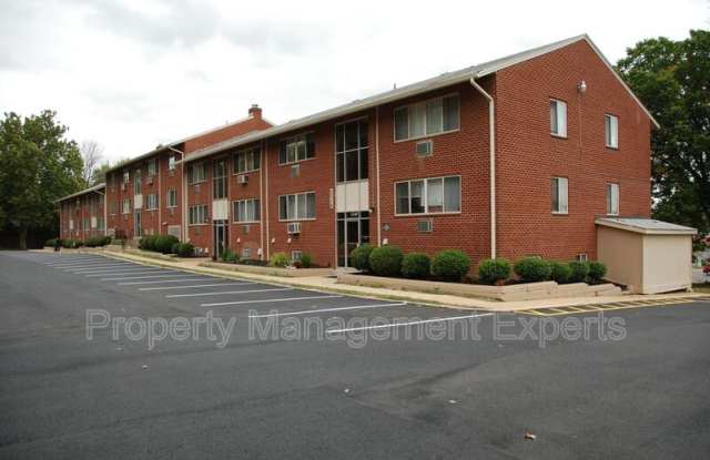 2330 Glendale Terrace photos photos