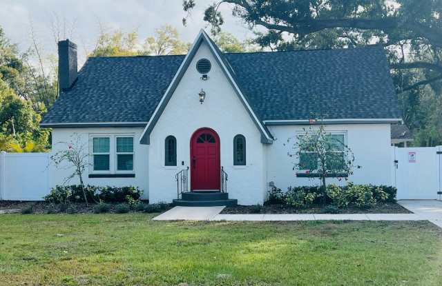 3104 W Lambright St photos photos