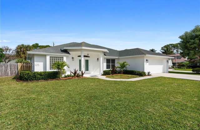 5923 Loxahatchee Pines Dr photos photos
