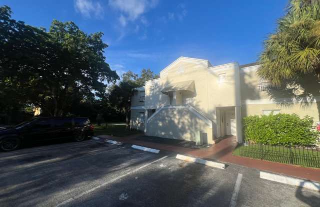 AFFORDABLE LIVING - CLOSE TO EVERYTHING! - ASK ABOUT OUR MOVE IN SPECIALS! Gallery 3