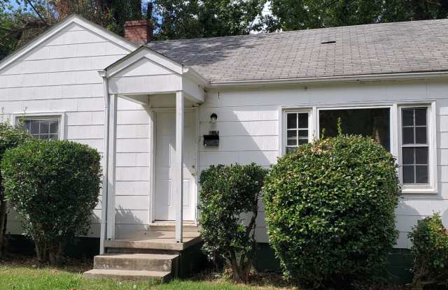 3 Bedroom 1 Bathroom House - 615 Julian Street, Greensboro, NC 27406