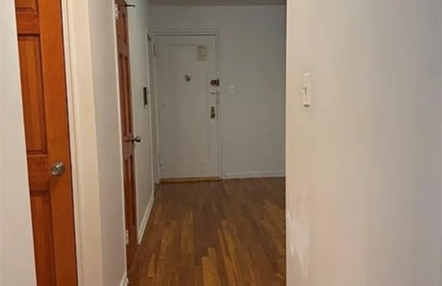 7261 Shore Rd Apt 4M Gallery 4