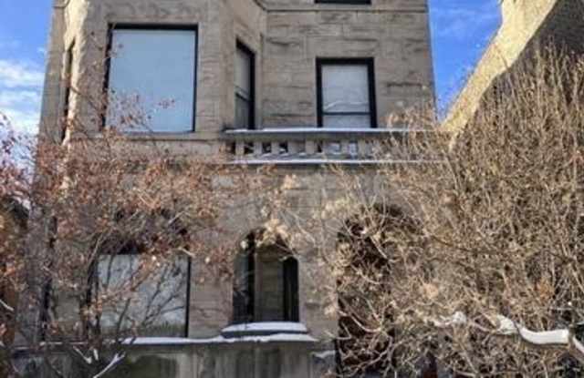 2022 North Seminary Ave. photos photos