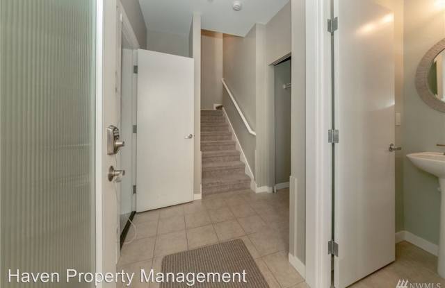 2366 Court G Gallery 4