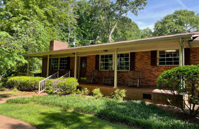 Beautiful 2 Bed, 2 Bath home located in Seagrove. (Handicap accessible) photos photos