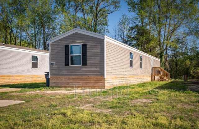 96 King Edward Ct. - 96 South King Edward Court, Rocky Mount, NC 27803