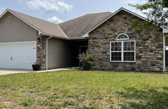 619 Oakmont Drive photos photos