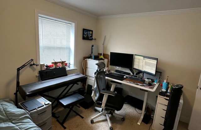 Charming 2 Bedroom-No Broker Fee photos photos