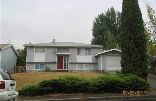 4 Bedroom, 2 bath home on Military Hill photos photos