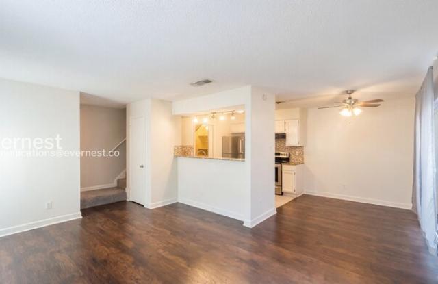 900 Taulbee Lane photos photos