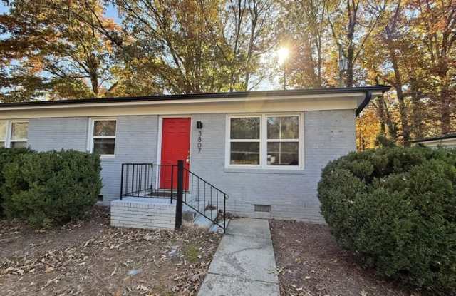 3807 Lupton Circle photos photos